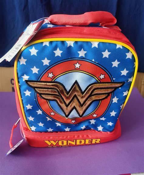 metal lunchbox 2001 wonder woman lunch box|wonder woman lunch bag.